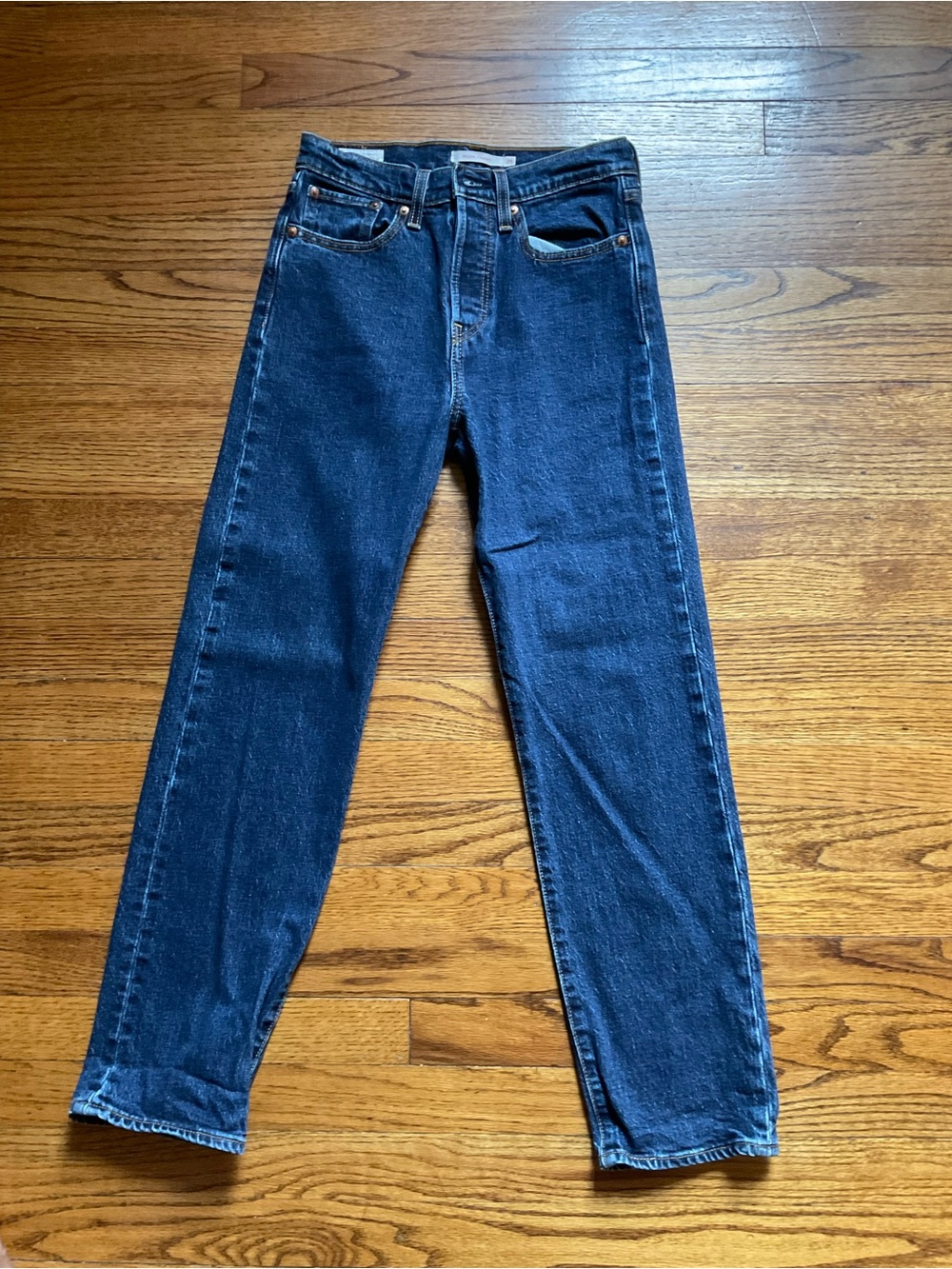 Levi's Women's Straight Leg Dark Blue Jeans women’s Sz 25